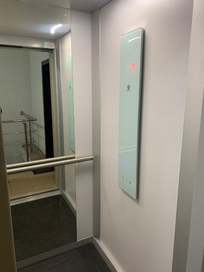 Luxury Studio بوخارست المظهر الخارجي الصورة